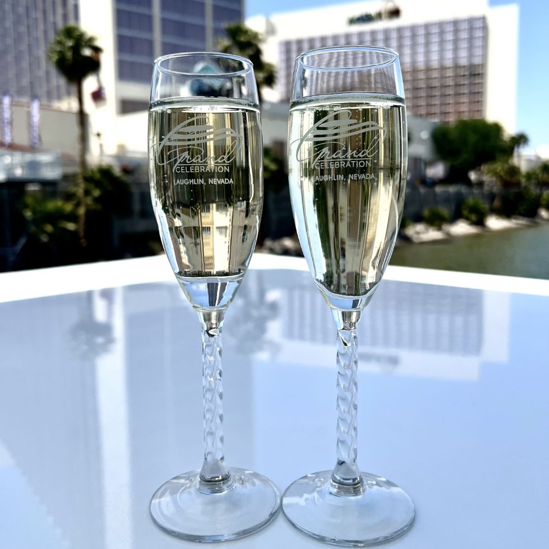 Experience the Ultimate Private Cocktail Cruise on the Colorado River-image1 a glass of wine